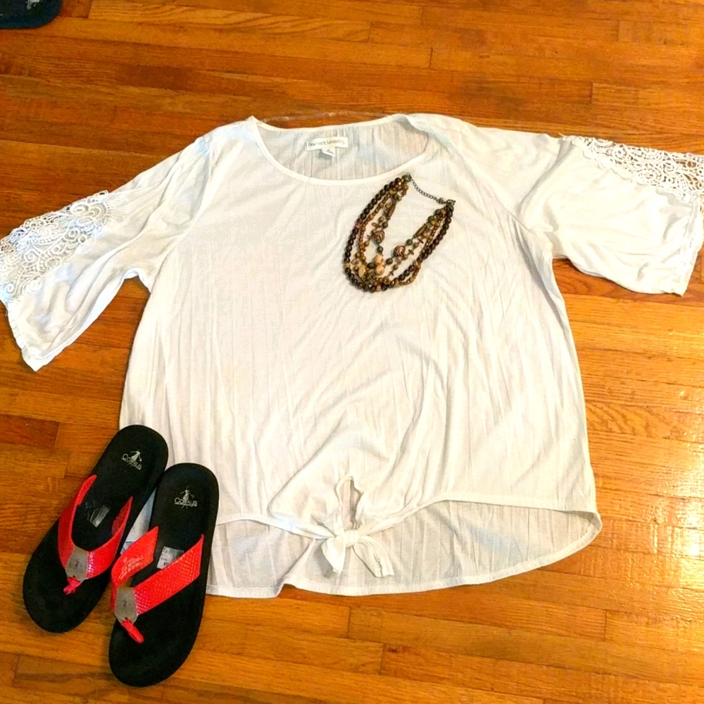New York Laundry top